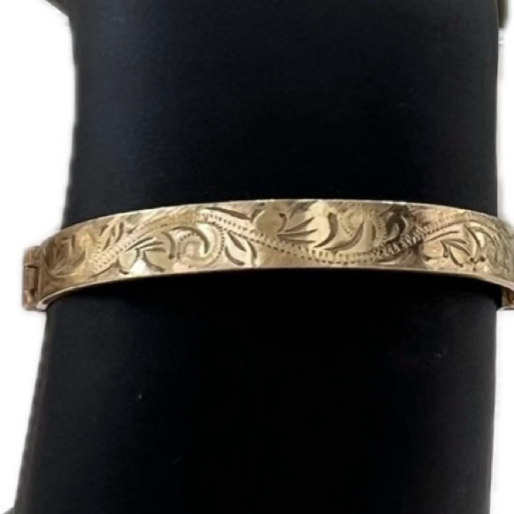 Vintage British Rolled 9CT Gold Children’s Bracelet